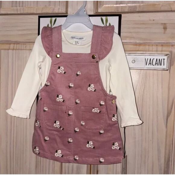 cupcakes & cashmere Other - Cupcakes & Cashmere Corduroy Jumper and Blouse 12-18M